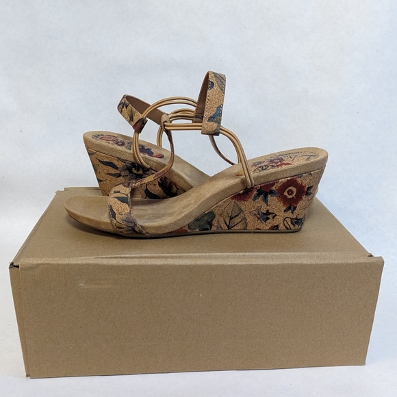 Style & Co. Shoes - NWOT Style & Co's Mulan sandals